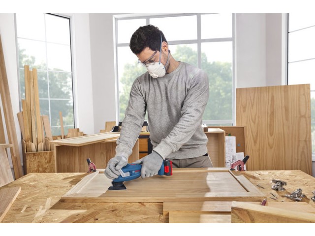 Akumulatorsko multifunkcijsko orodje Bosch GOP 18V-30, 06018G3000